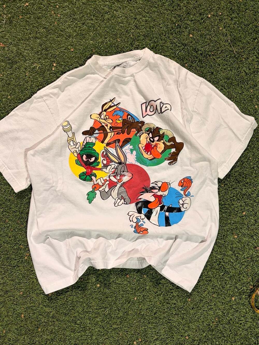 Lot29 Looney Tunes Graphic Character T-Shirt